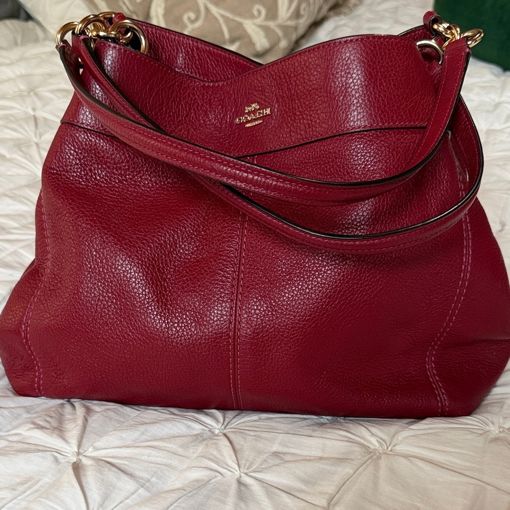 Coach red  Leather Shoulder Bag